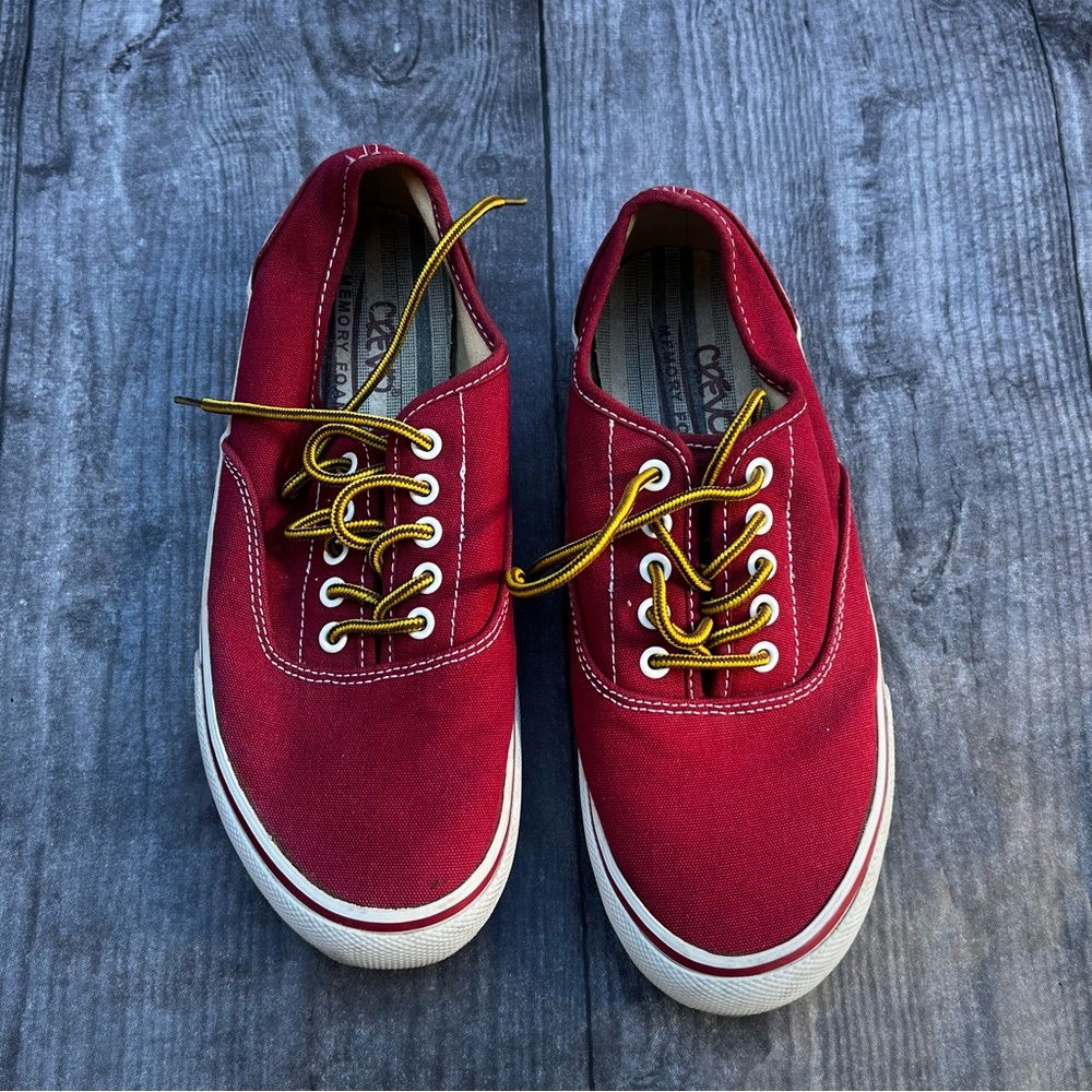 Crevo red canvas sneakers